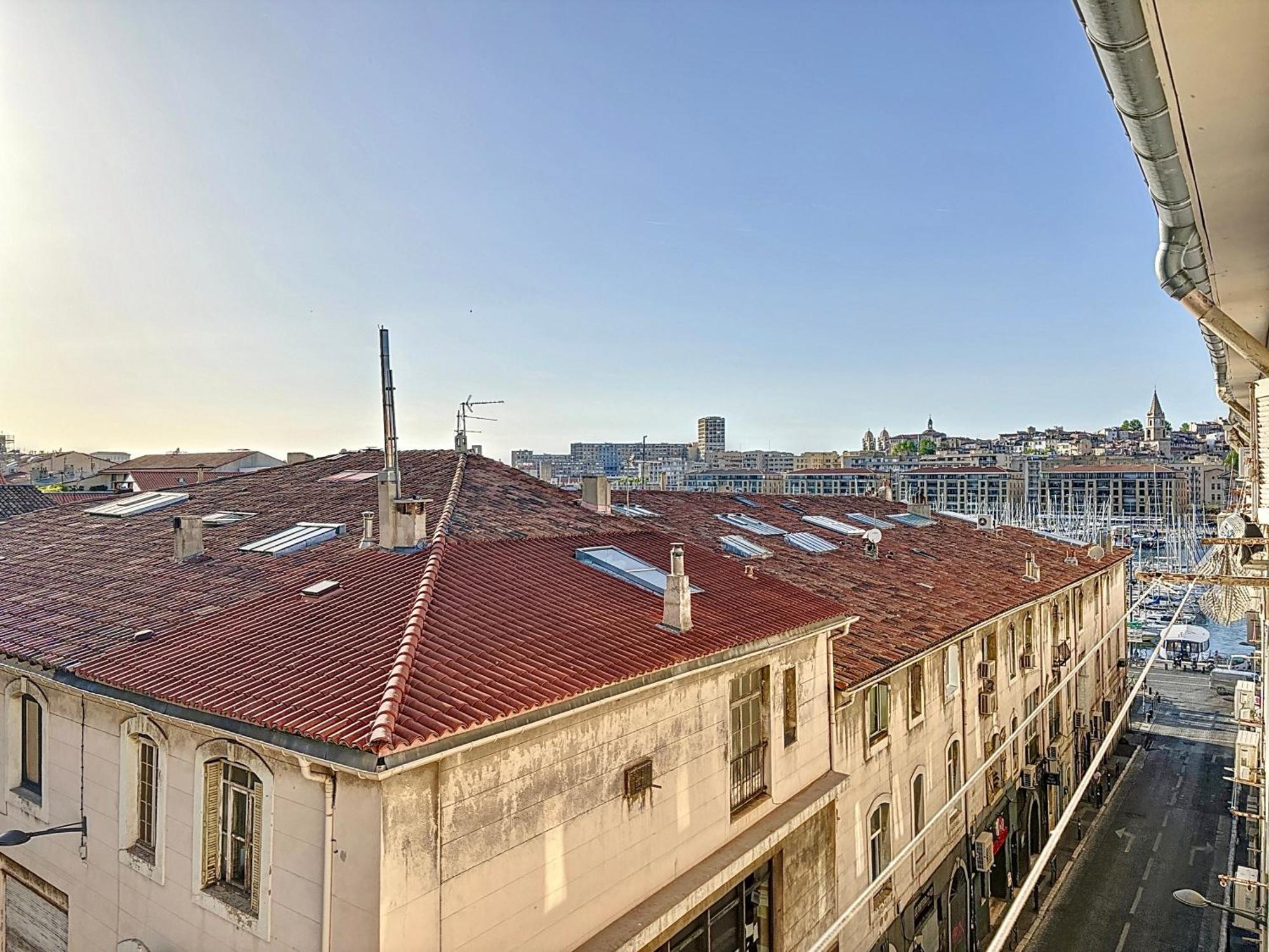 Avec Vue Sur Le Vieux-port - Central - Les Freres De La Loc' *